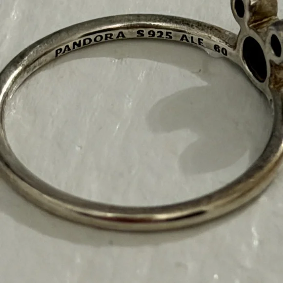 Pandora Silver Minnie Mouse ring - Picture 5 of 6